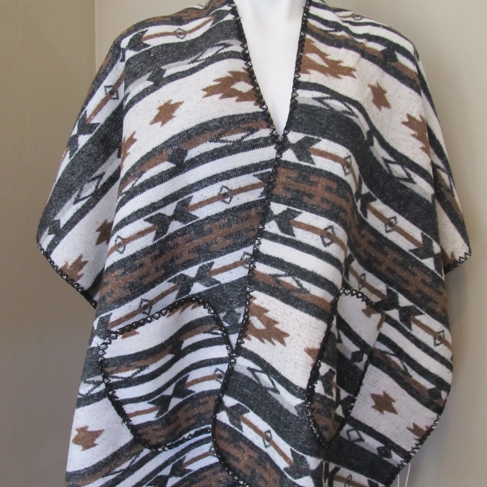 Fandivo Blanket Style Serape Open Poncho OSFM